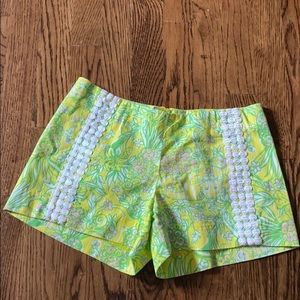 Lily Pulitzer shorts size 00